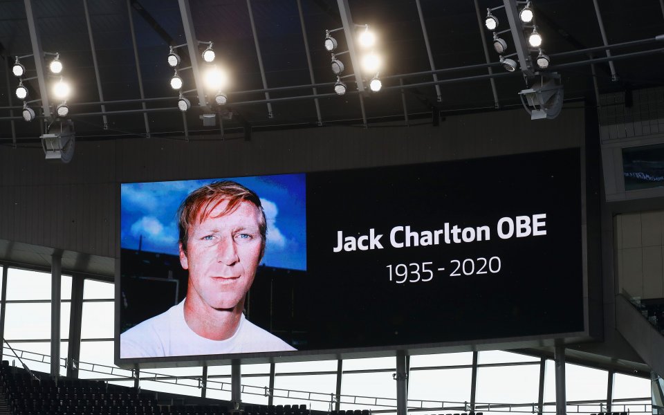 Починалият наскоро Джак Чарлтън бе почетен от британските и ирландските