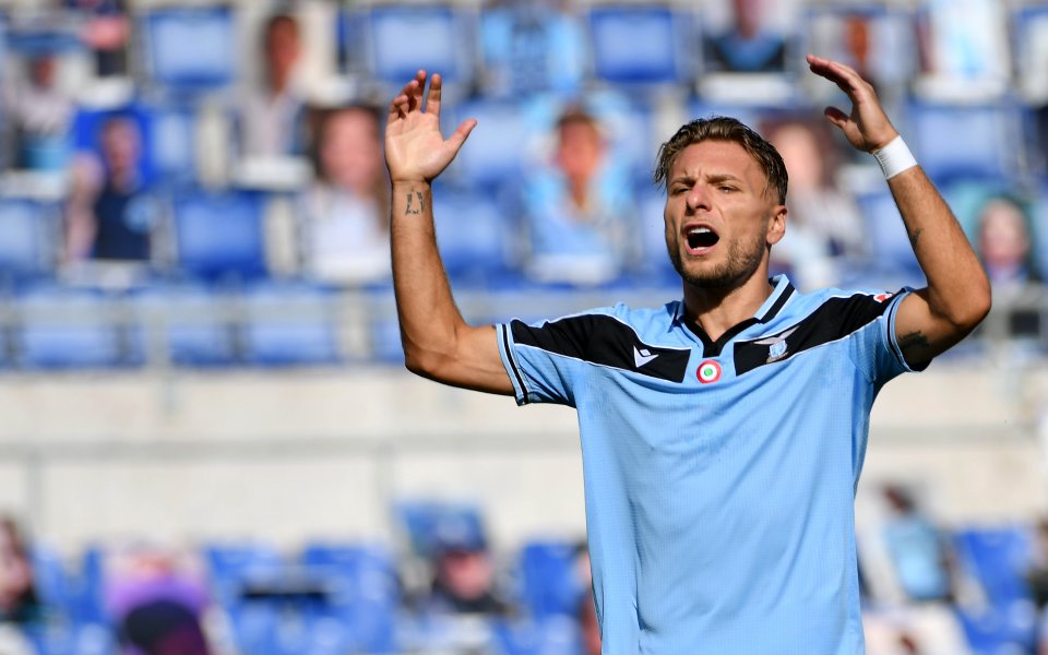 Нападателят на Лацио Чиро Имобиле успя да се разпише от