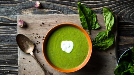  Лесно и вкусно: Супа със спанак и нахут 