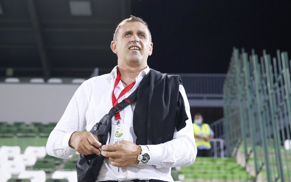Наставникът на Локомотив Пловдив Бруно Акрапович бе повече от щастлив