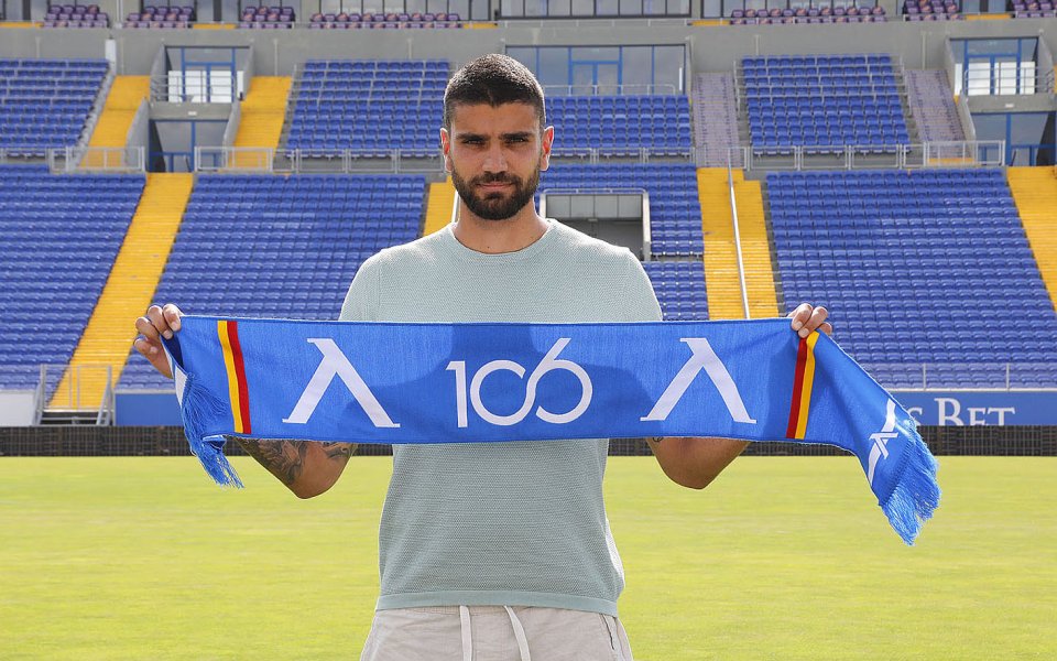 ПФК &bdquo;Левски&ldquo; подписа договор за една година с вратаря Николай