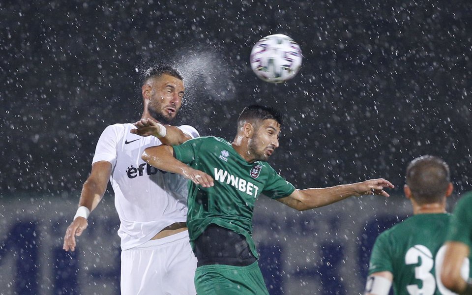 Драгош Григоре няма да остане дълго без отбор, след като