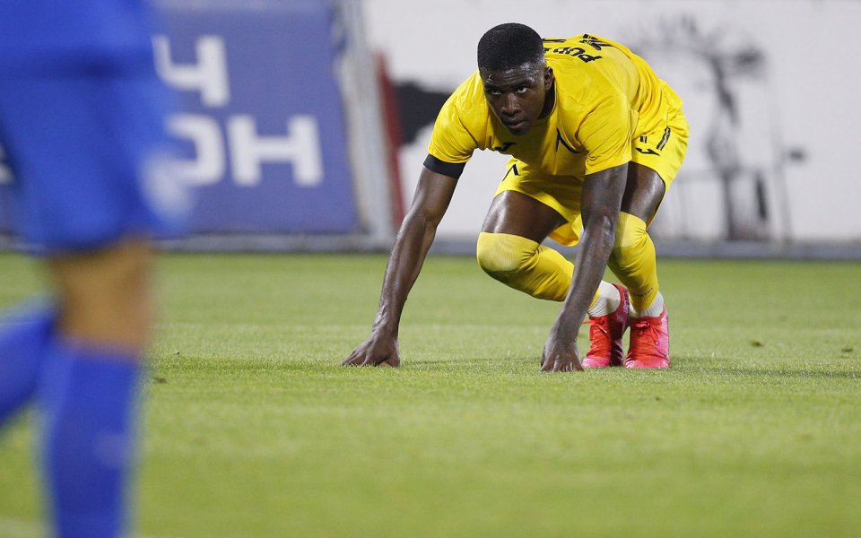 Нападателят на Левски - Найджъл Робърта се очаква да бъде