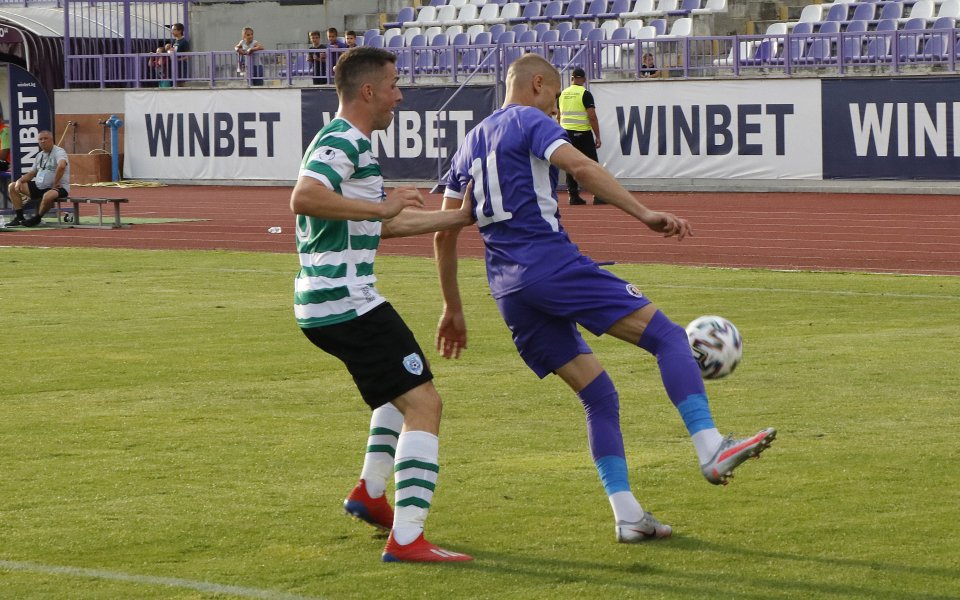 Черно море посреща Етър в първи мач от 15-ия кръг