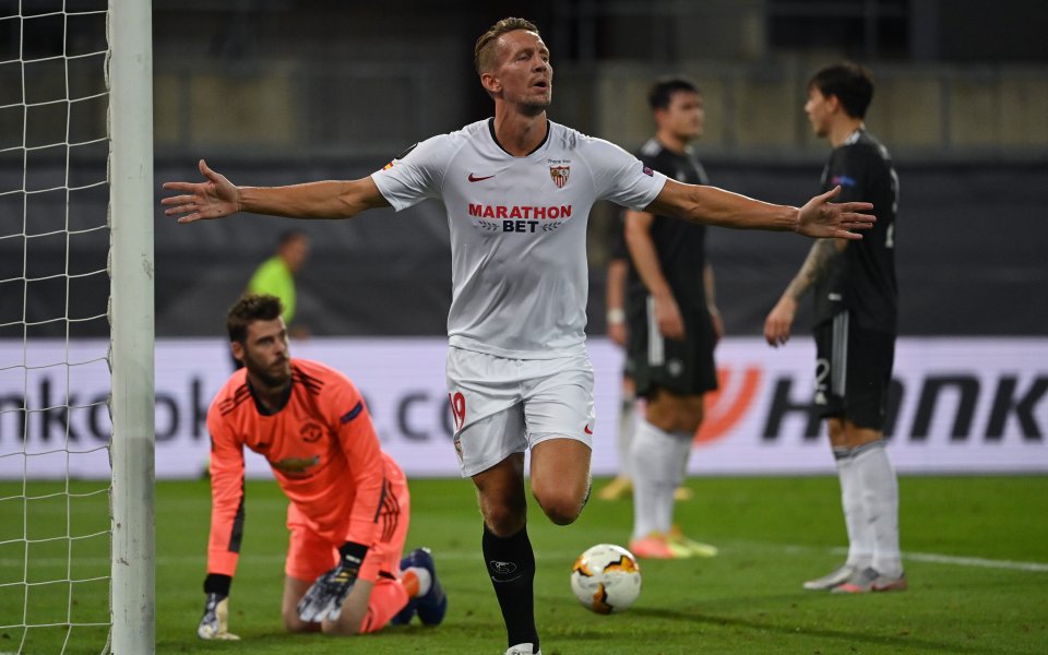 Нападателят на Севиля - Люк де Йонг вече е с