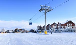 <p>COVID-19: Ще има ли зимен сезон в България</p>