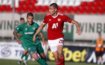 Ботев Враца и ЦСКА играят при резултат 0 1 в двубой от 3 ия