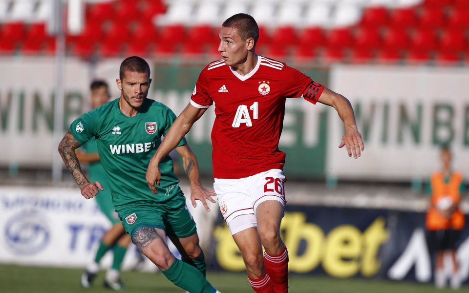 Ботев Враца и ЦСКА играят при резултат 0:1 в двубой