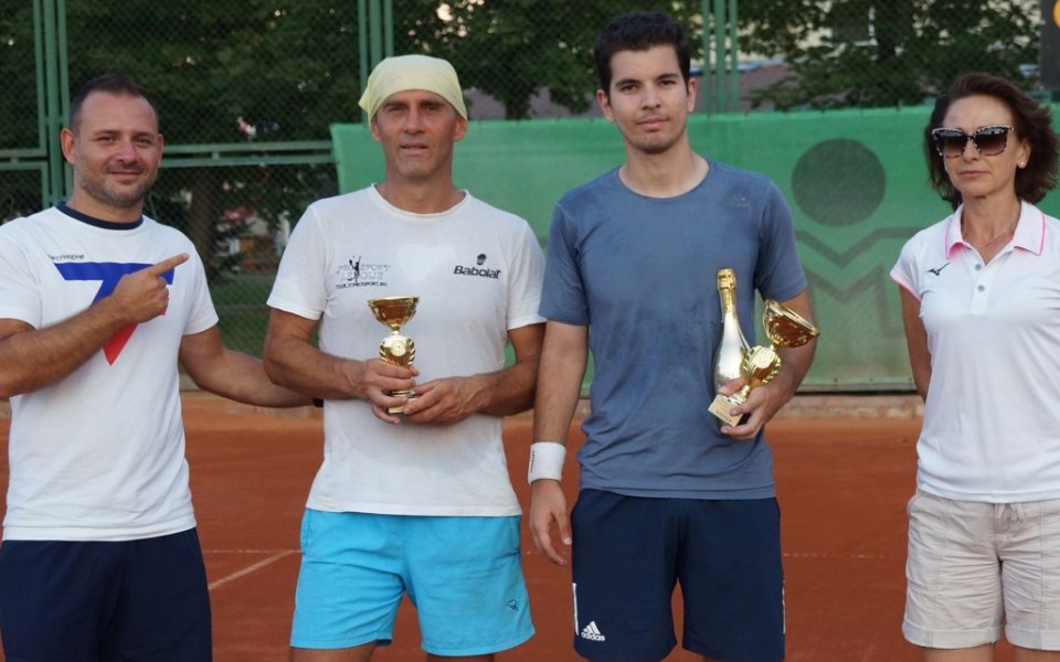Любен Попов триумфира в шестия чалънджър на Интерактив тенис