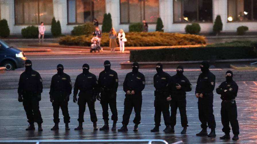 В Минск започнаха арести на протестиращи