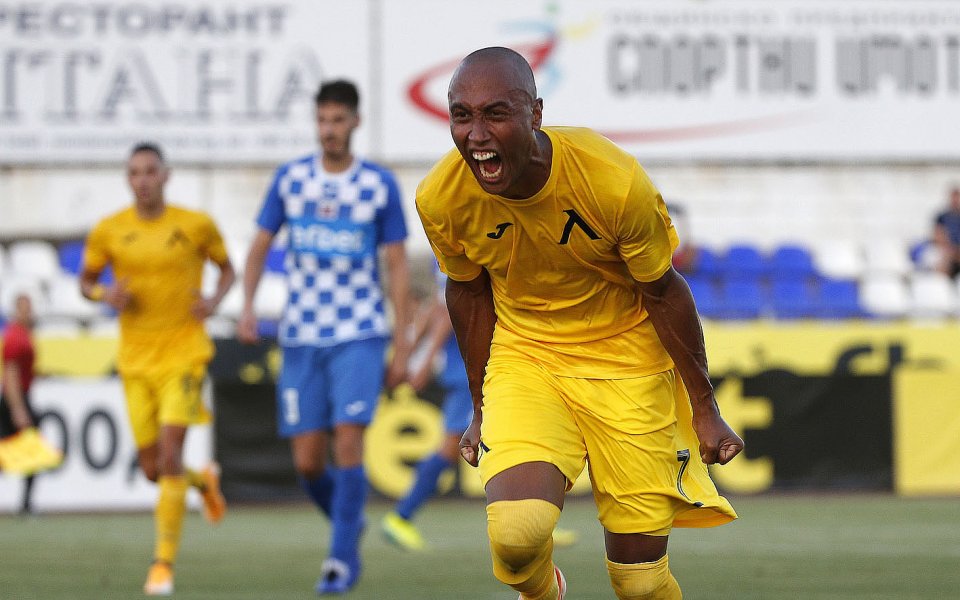 Бившият футболист на Левски Паулиньо отбеляза първия си гол в