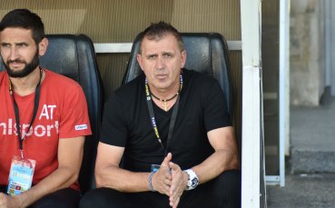Старши треньорът на Локомотив Пловдив Бруно Акрапович сподели първите си
