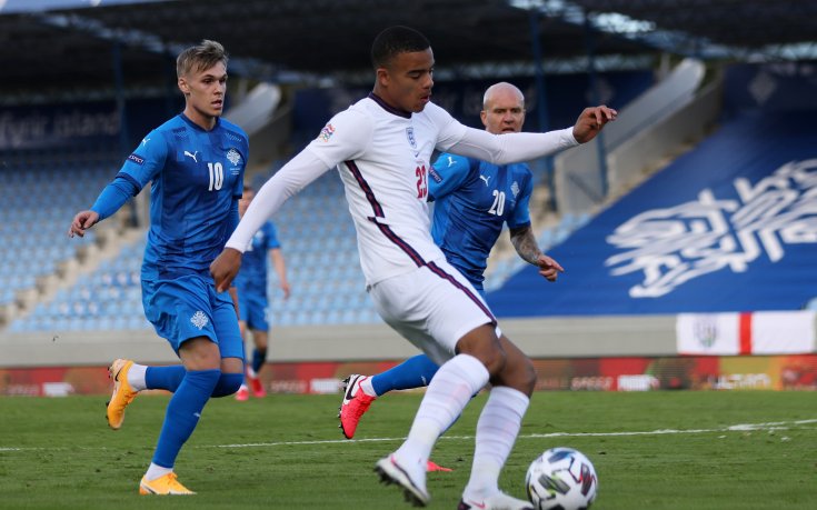 Скандал в Англия: Изгониха младоци от лагера на националите