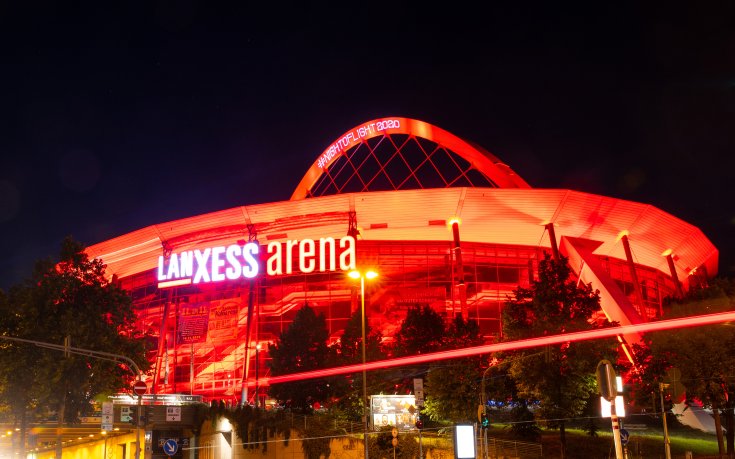 Непоколебим Astralis тръшна вратите на LANXESS пред NAVI