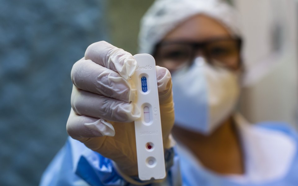 УАДА ще проверява коронавирусните ваксини за забранени вещества