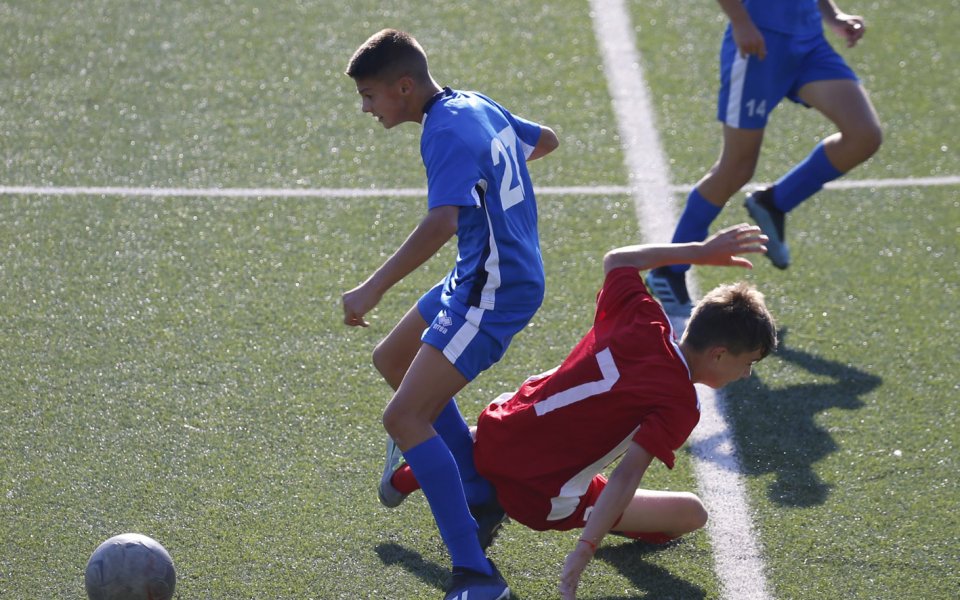 Левски даде нагледен пример за уважение между съперници. "Сините" пожелаха