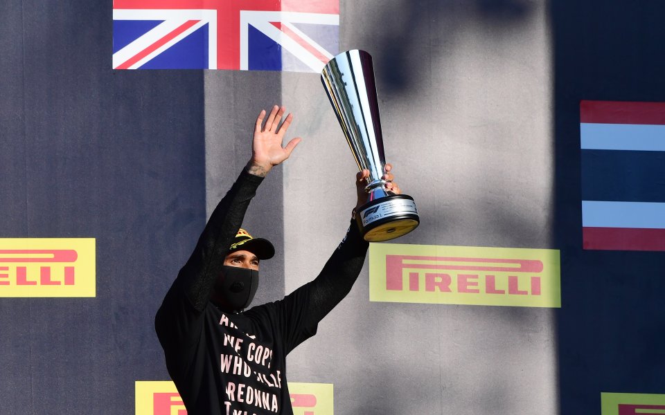 Мнението на Еди Джордан, че Люис Хамилтън трябва да отиде