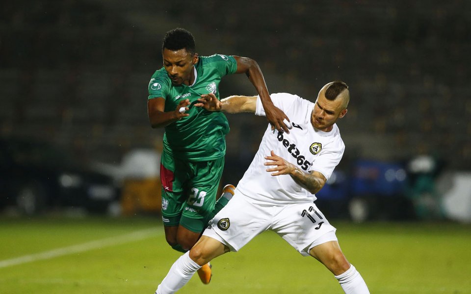 Славия и Берое откриват съботната програма на четвъртия кръг в