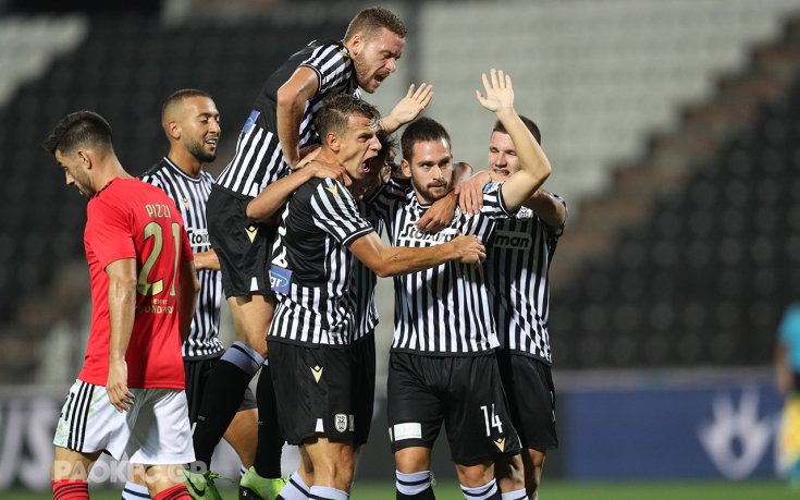 Паника в ПАОК преди мачовете с Левски