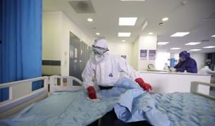 <p>Кои са невидимите борци срещу коронавируса</p>