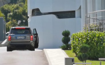 native ad suggested news position relative margin bottom 40px width 100 padding 20px