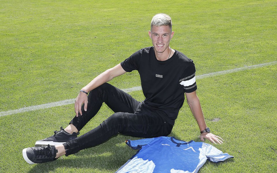 Изграждането на колектив е основната цел в съблекалнята на Левски,