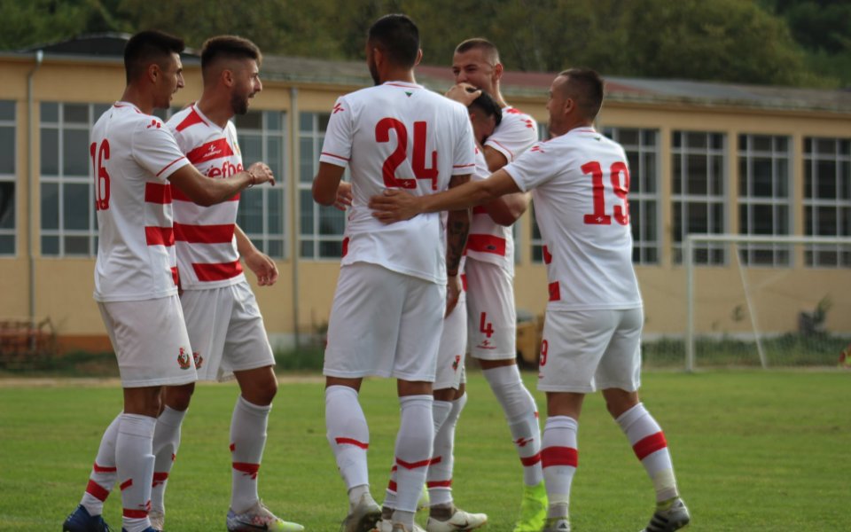 Беласица се подсили с играч от Втора лига