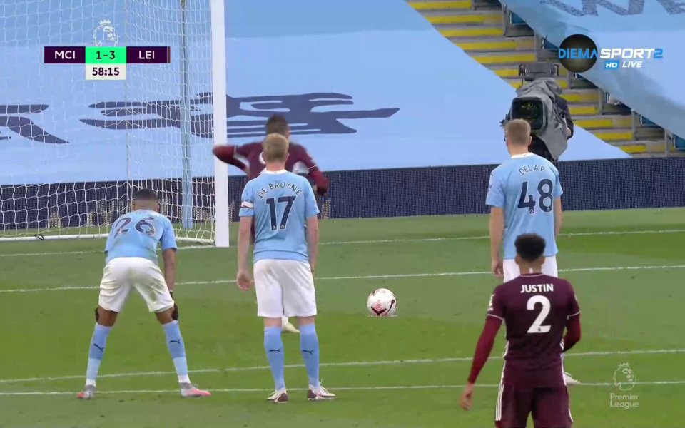 Хеттрик на Варди, Лестър сащиса Сити! .native-ad-suggested-news { position: relative;