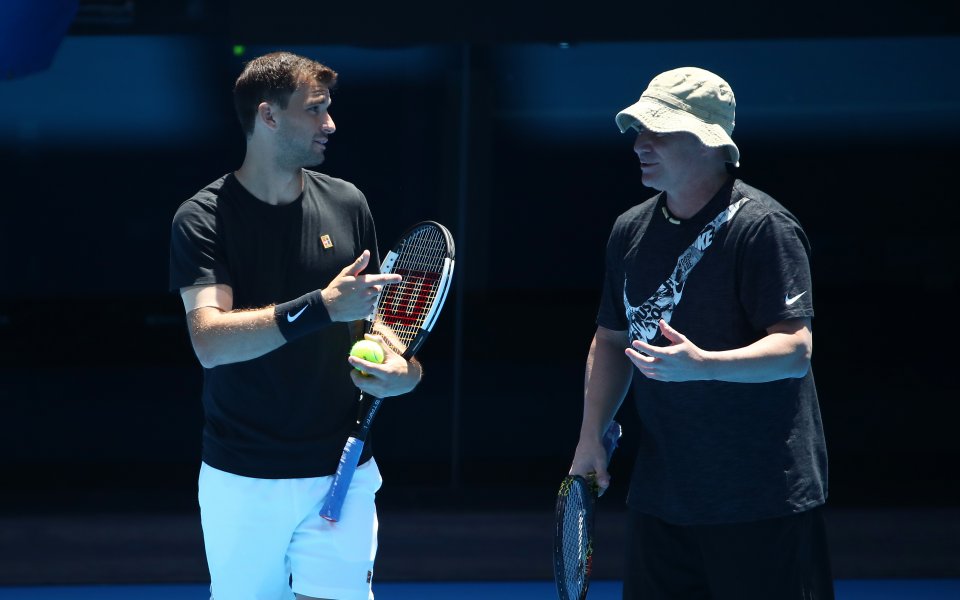 Григор Димитров сподели, че Андре Агаси играе значителна роля, що