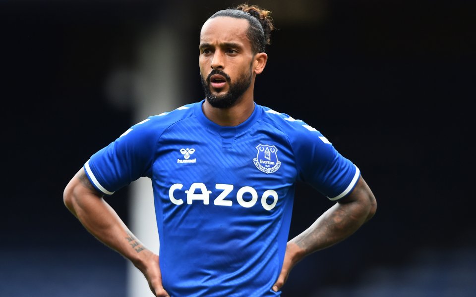 Два отбора от Висшата лига се борят за подписа на