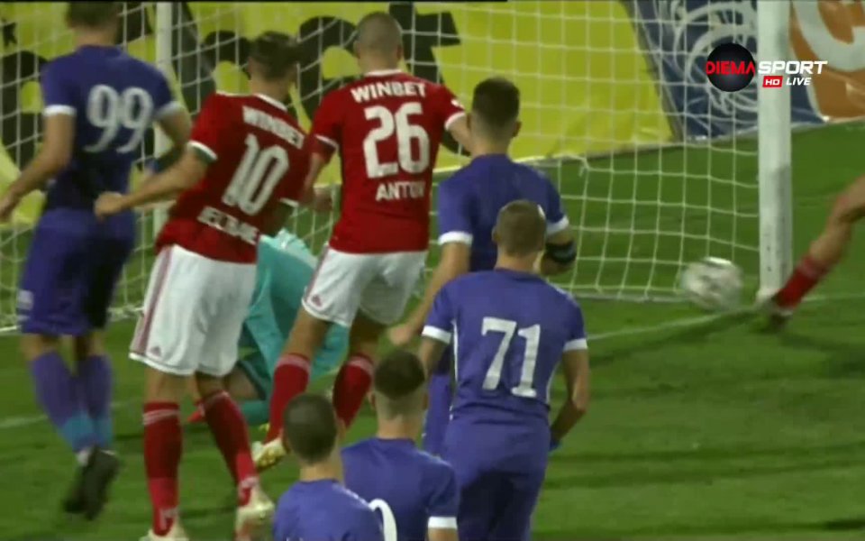 Резервата на ЦСКА Ахмед Ахмедов вкара изравнителен гол срещу Етър