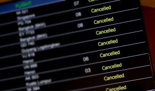 OOН: Милиони мигранти не могат да завърнат по домовете си заради COVID-19