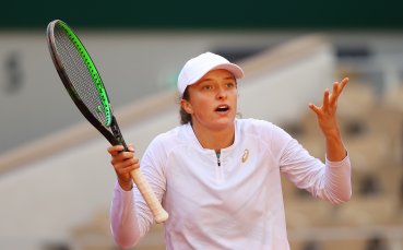 Чаровната шампионка от Australian Open София Кенин допусна сериозен