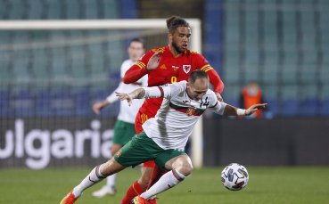България и Уелс играят при 0 0 в среща от Група