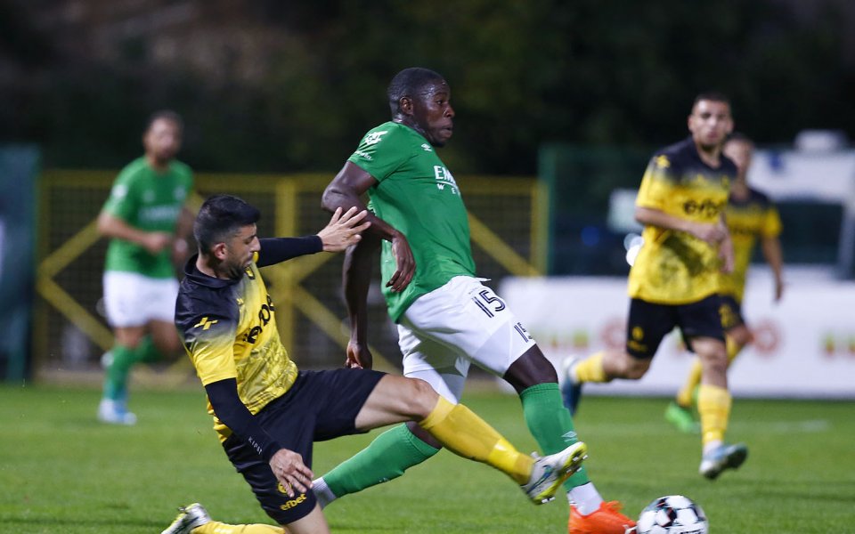 Халфът на Пирин Благоевград Джон Аийна ще бъде извън сметките