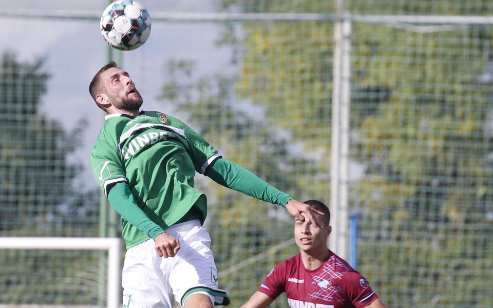 Литекс приема Янтра в мач от 17-ия кръг във Втора