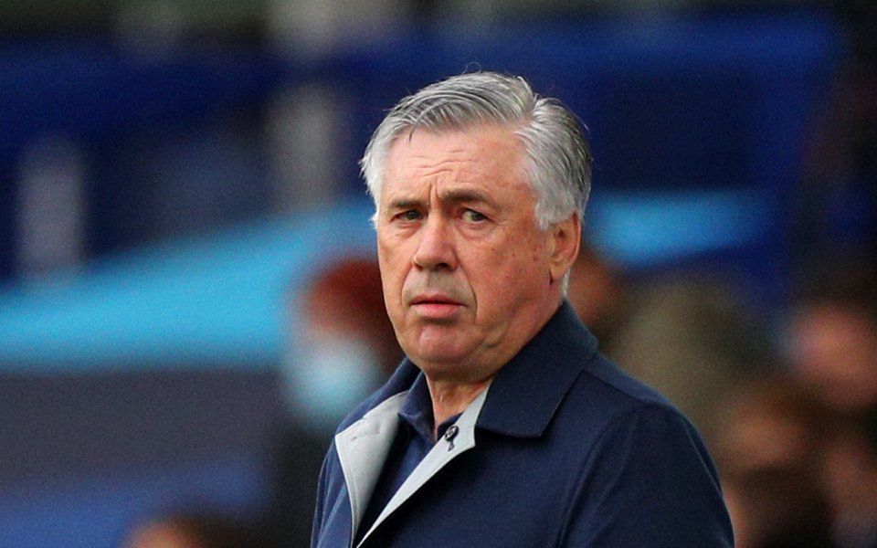 Мениджърът на Евертън Карло Анчелоти призна, че тимът му далеч