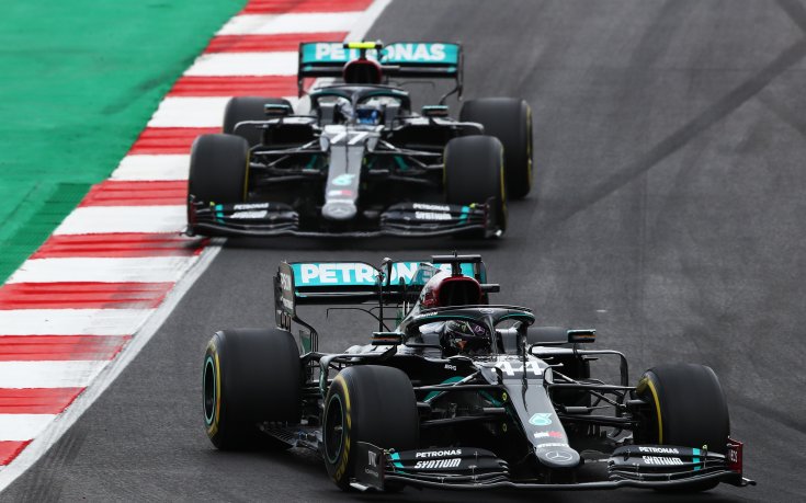 Историческо! Люис Хамилтън триумфира и на Имола, Мерцедес със седма поредна титла