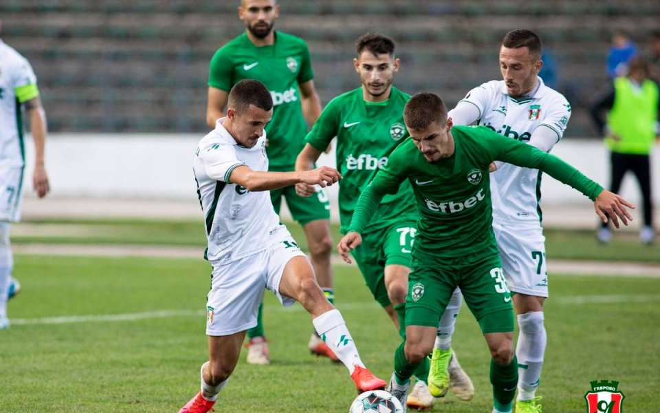 Отборите на Лудогорец II и Септември Симитли играят при резултат