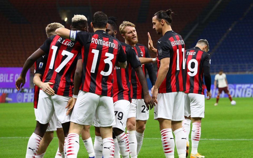 Милан, Бенфика и Валенсия се интересуват от привличането на нападателя