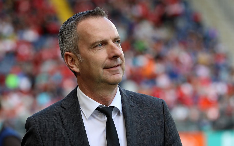 Треньорът на ЛАСК Линц Доминик Талхамер говори преди утрешния мач