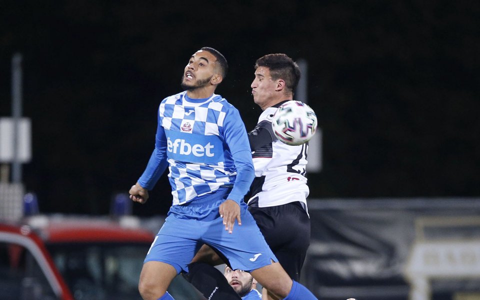 Ръководството на Левски е проявило интерес към два играчи от