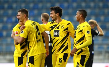 Отборът на Борусия Дортмунд победи като гост с 2 0 тима