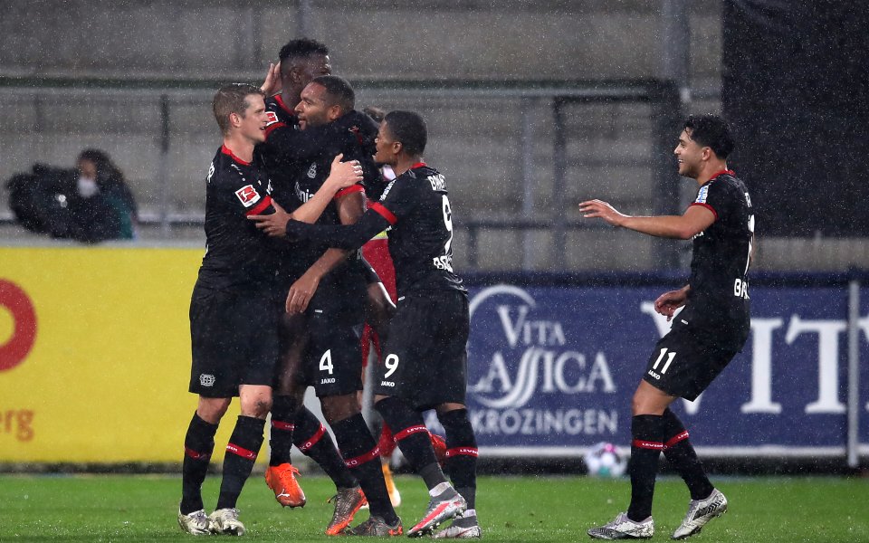 Отборът на Байер Леверкузен продължава да няма загуба от началото