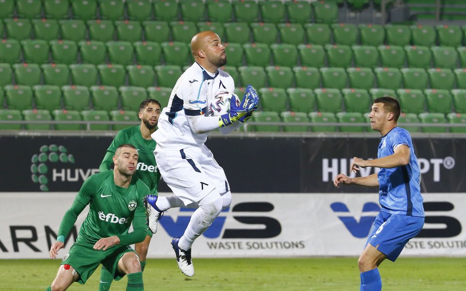 Капитанът на Левски Николай Михайлов обяви, че му е неудобно