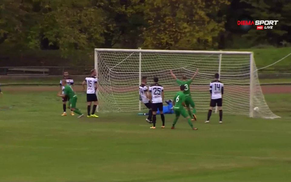 Загорец - Локомотив Пд 1:2 /първо полувреме/ .native-ad-suggested-news { position: