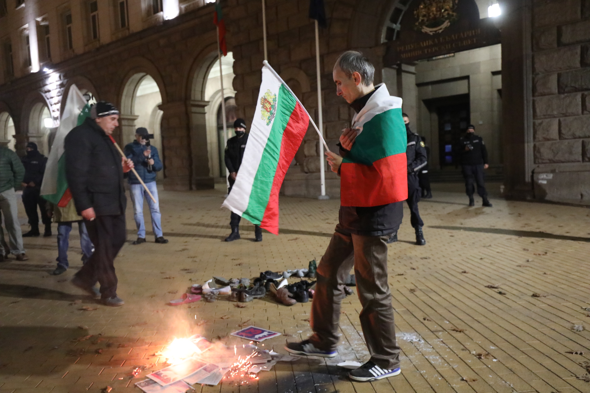<p>120 дни на антиправителствени протести</p>