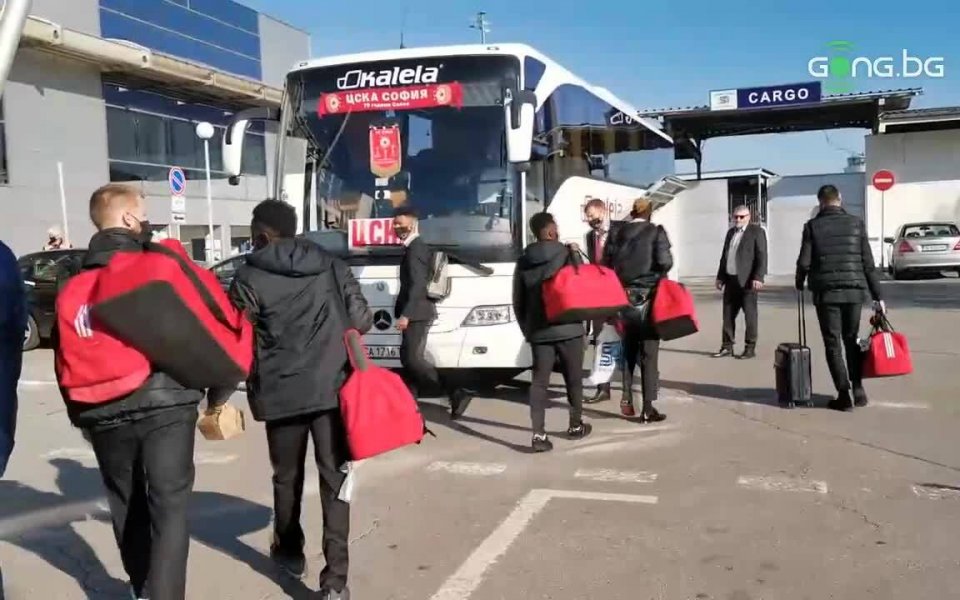 ЦСКА кацна на летище София по-рано днес, след като късно