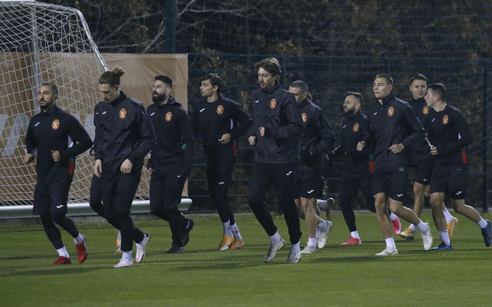 Днес ще се изиграят общо 20 мача с приятелски привкус.