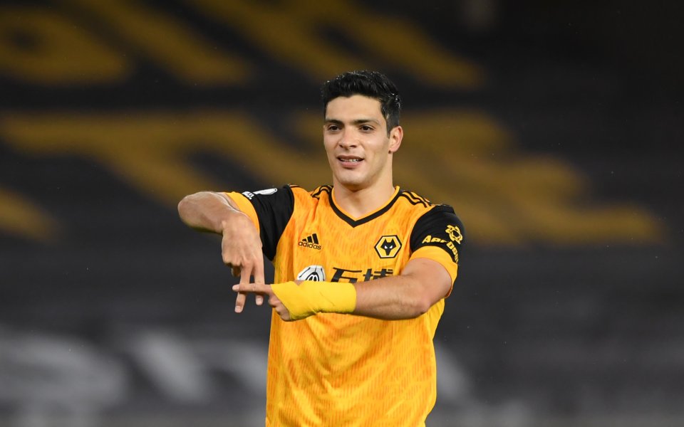 Звездата на Уулвърхемптън Раул Хименес призна, че е бил потърсен